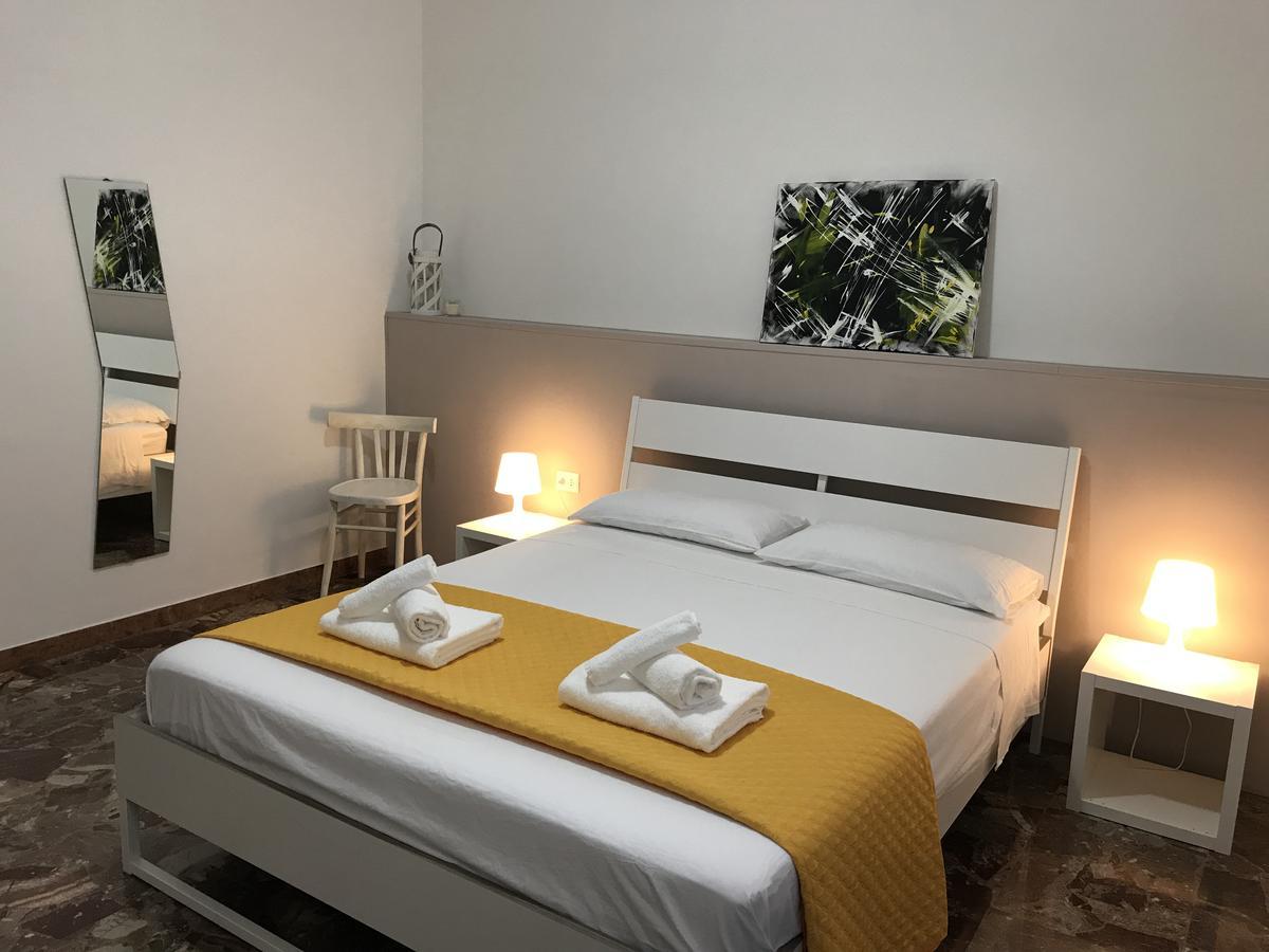 B&B Civico22 Civitanova Marche Eksteriør bilde